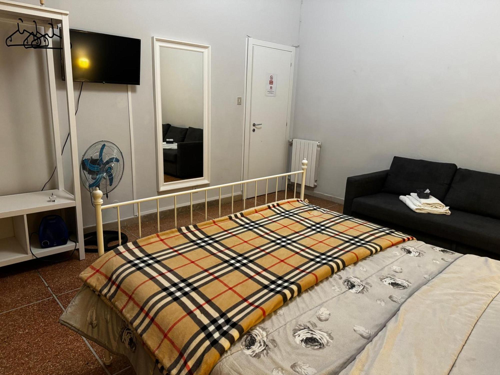 City Rooms Pisa Bagian luar foto