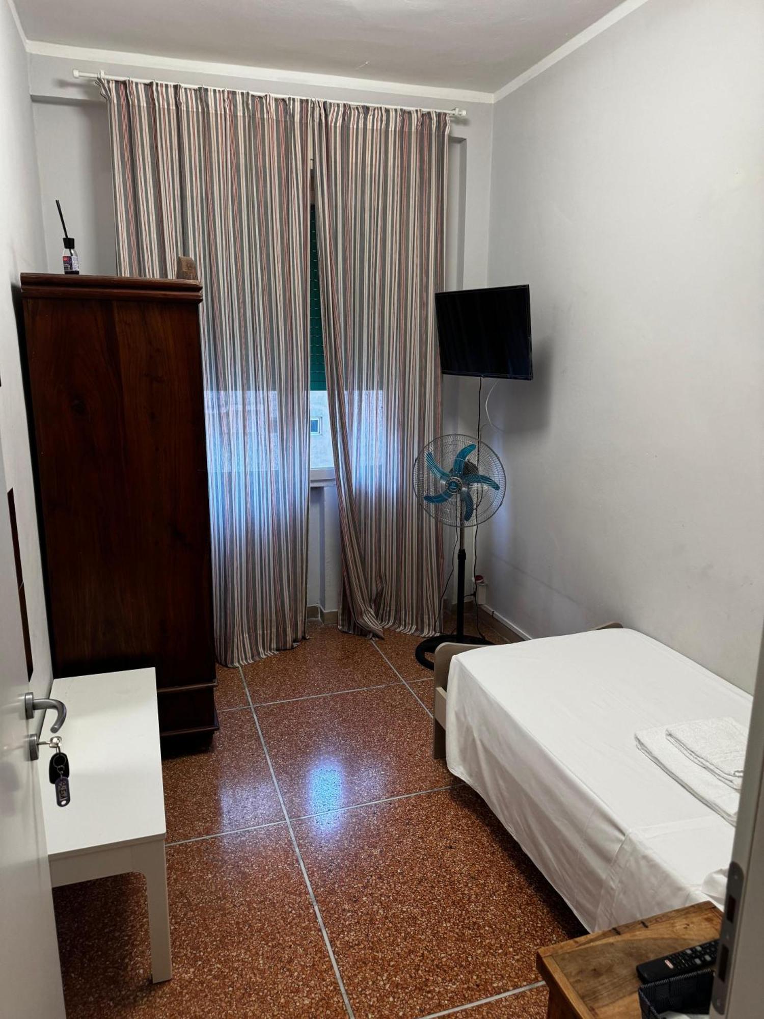 City Rooms Pisa Bagian luar foto