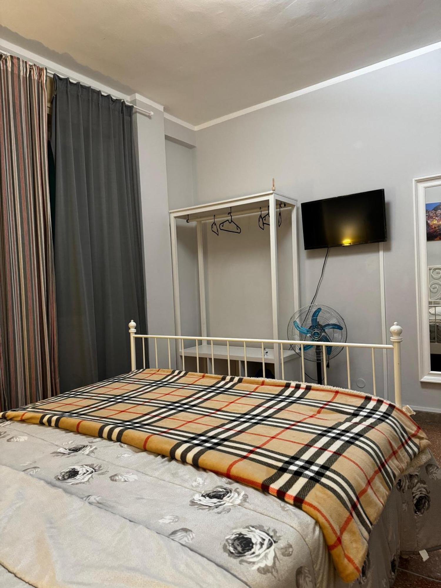 City Rooms Pisa Bagian luar foto